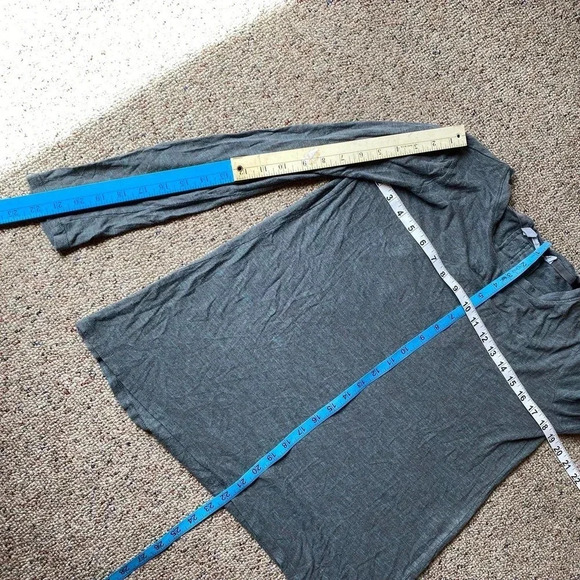 Athleta Lightweight Comfortable Shirt Women Size S - Picture 2 of 6